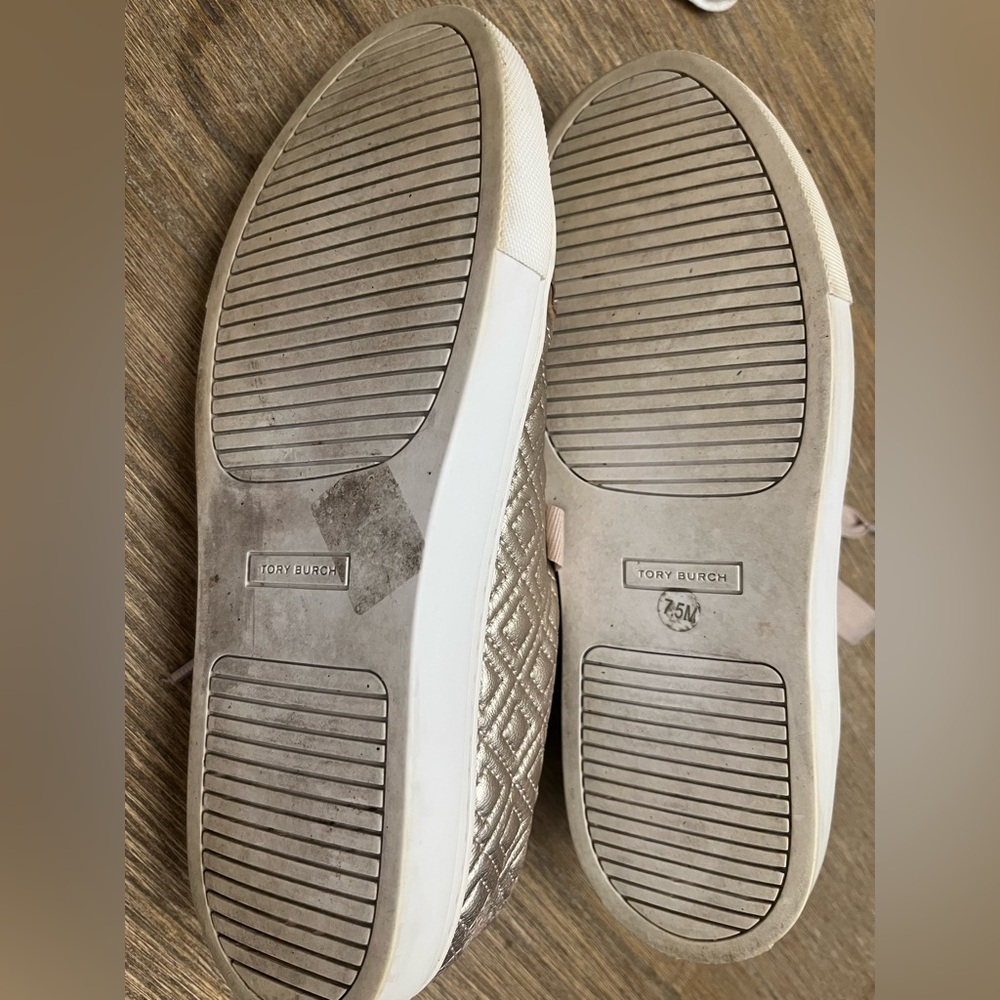 Chic Metallic Tory Burch Sneakers –Statement Kicks, Size 7.5 - Picture 7 of 7